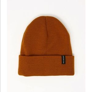 NORTH WESTERN MFG CO GRAY BEANIE - COLOR TAN